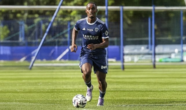 Yoan Koré va a poner rumbo al Real Betis