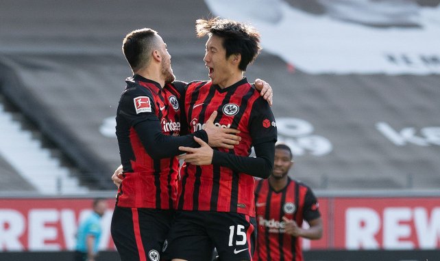 Daichi Kamada celebra un gol con el Eintracht de Frankfurt