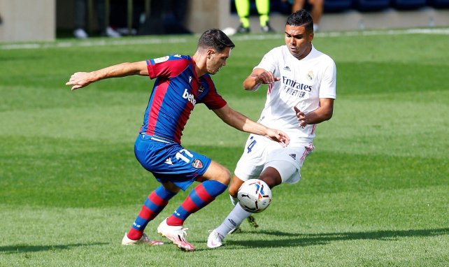 Casemiro, en acción con el Real Madrid contra el Levante