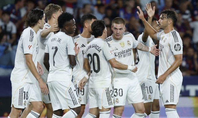 El Real Madrid celebra un gol