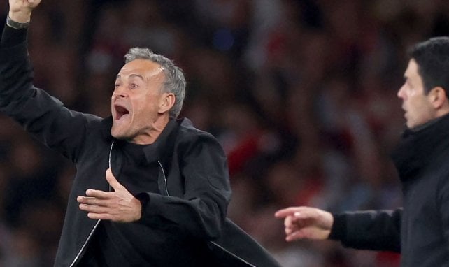 "Luis Enrique está escupiendo en la cara a Arsenal, Manchester United y Liverpool"