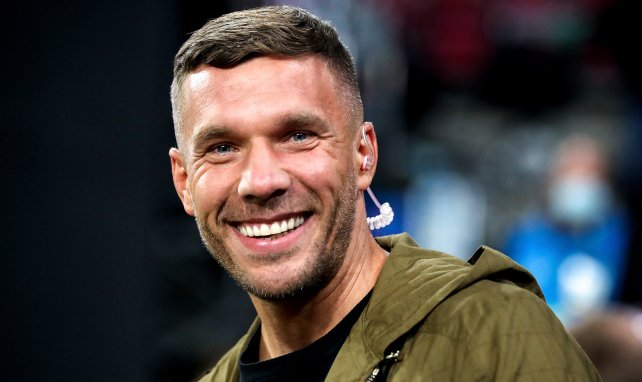 Lukas Podolski jugará en Polonia
