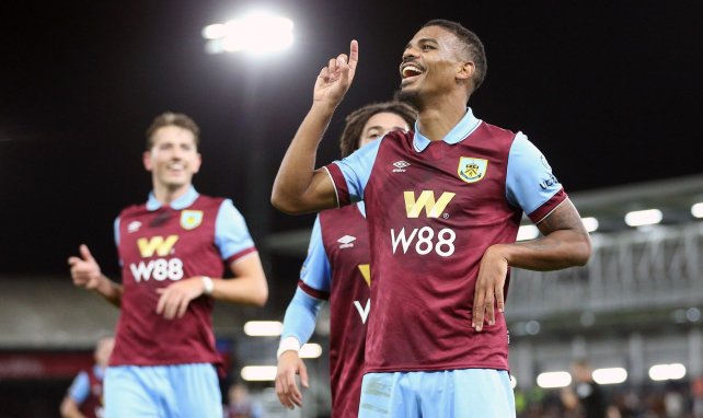 Zian Flemming lucha por quedarse en Primera