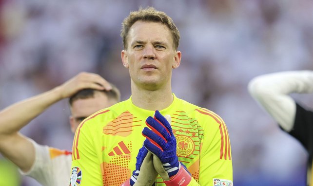 Manuel Neuer con Alemania