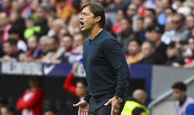 Tensión máxima con Almeyda