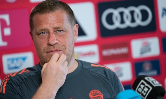 Max Eberl en sala de prensa.