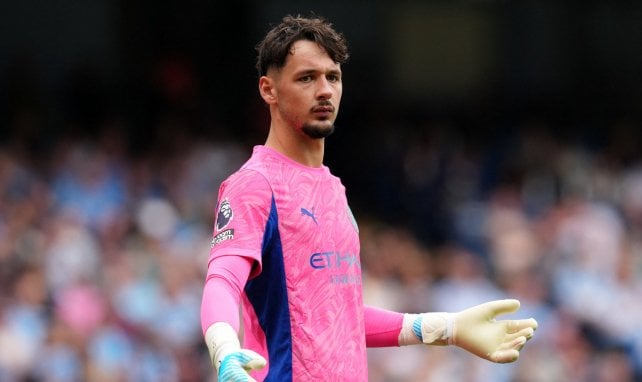 Tres clubes se enzarzan por James Trafford