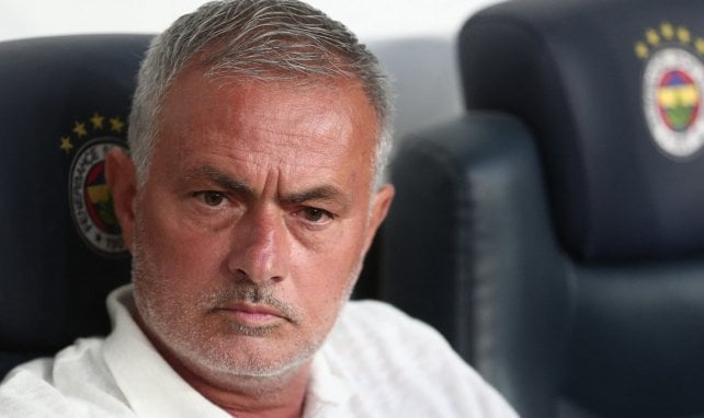 José Mourinho con el Fenerbahçe