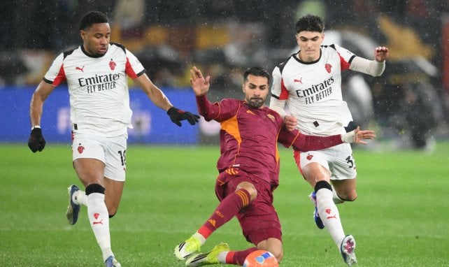 Zeki Çelik ficha por la Juventus