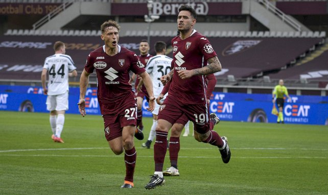 Tonny Sanabria celebra un gol con el Torino