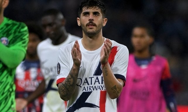 Lucas Beraldo con el PSG