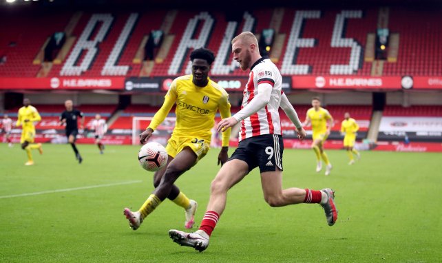 Oliver McBurnie contra Ola Aina