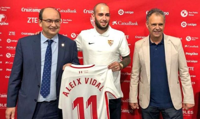 Aleix Vidal ya es nuevo jugador del Sevilla