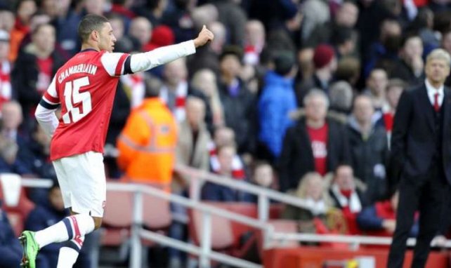Alex Oxlade Chamberlain podría abandonar el Arsenal