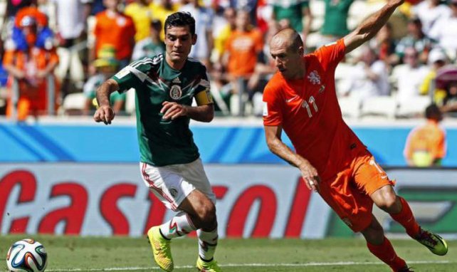 Arjen Robben resultó determinante para la suerte del partido