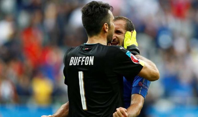 Buffon y Chiellini fueron claves en la victoria de los suyos