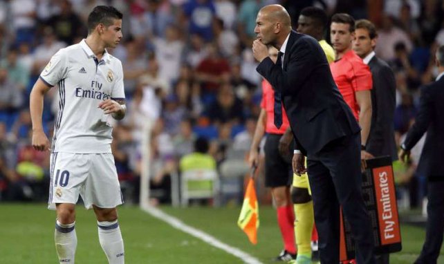 James Rodríguez no termina de ganarse la plena confianza de Zinedine Zidane