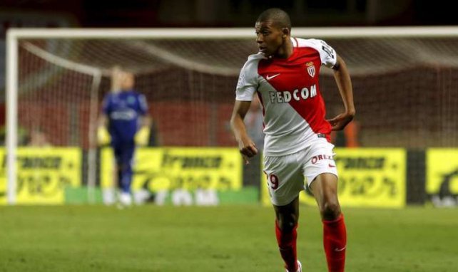 AS Monaco Kylian Mbappé Lottin