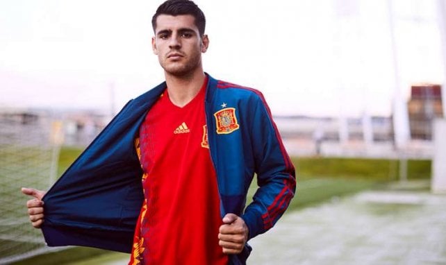 Oficial nueva camiseta de España el Mundial