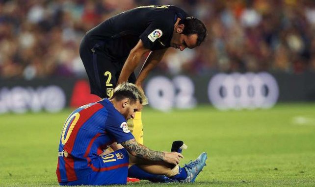 Lionel Messi no pudo acabar el partido frente al Atlético de Madrid