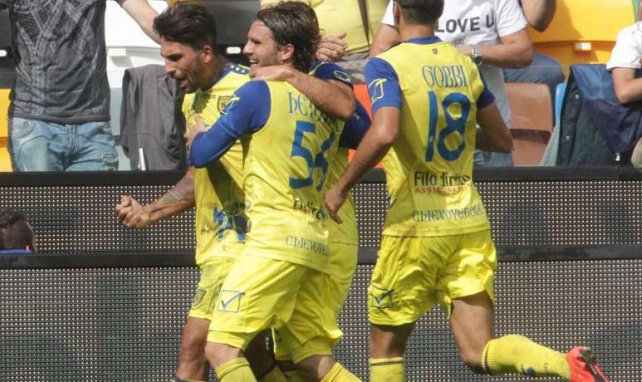 Lucas Castro celebra uno de sus últimos goles con el Chievo Verona