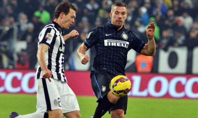 Lukas Podolski ya ha debutado con el Inter de Milán