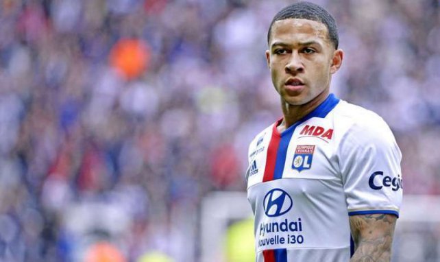 Memphis Depay podría emigrar a la Serie A