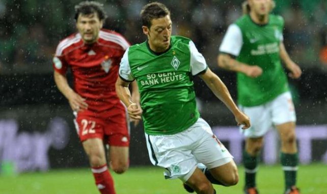 Manchester United FC Mesut Özil