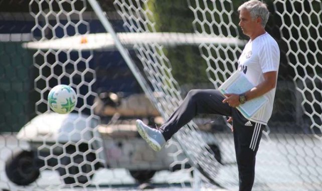 Manchester United | José Mourinho reclama un tercer fichaje