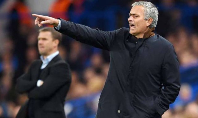 Manchester United: José Mourinho exige el fichaje de un goleador