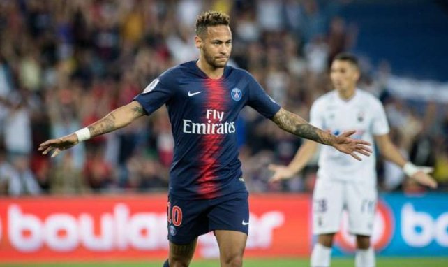 Neymar estaría encantado de recalar en un club londinense