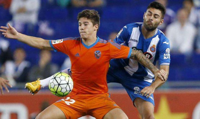 Santi Mina se siente feliz de haber fichado por el Valencia