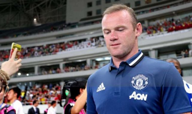 Wayne Rooney podría volver al club en el que arrancó su carrera