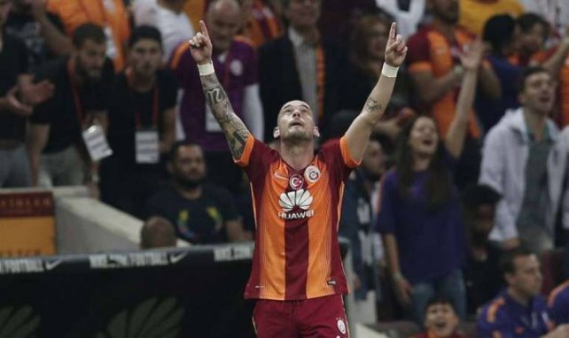Wesley Sneijder sigue al frente de la clasificación