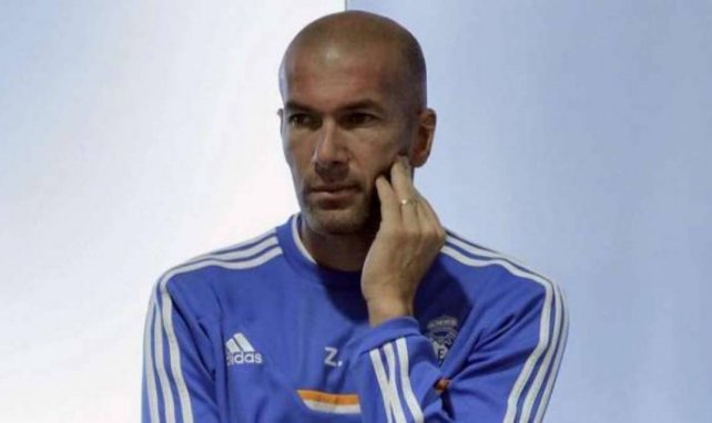 Zinedine Zidane es pretendido ahora por el PSG