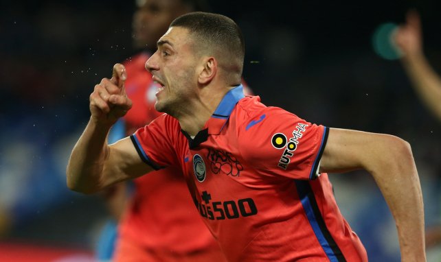 Merih Demiral celebra un gol con la Atalanta