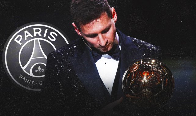 Leo Messi, con su séptimo Balón de Oro y el escudo del PSG