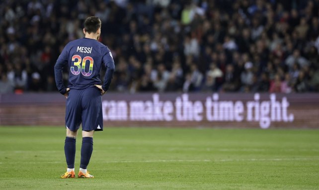 Lionel Messi ante el Ajaccio