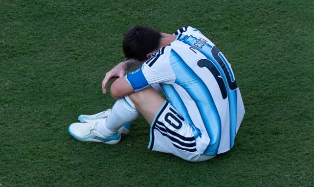 ¡Lionel Messi para por tiempo indefinido!