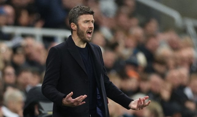 Michael Carrick descarta a 5 jugadores para verano