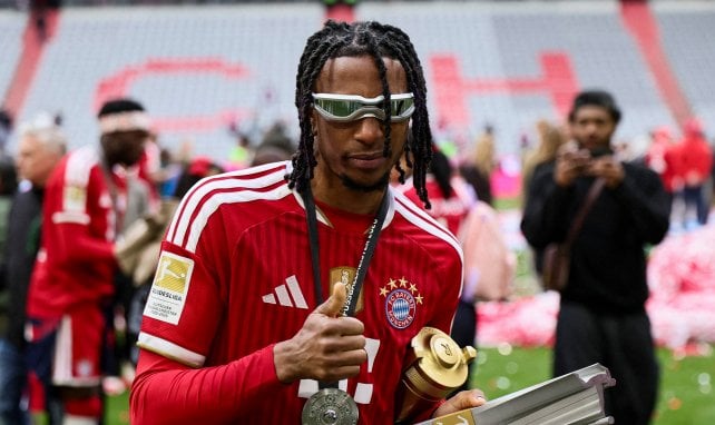 La pelota está en el tejado de Michael Olise 