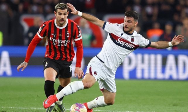 Riccardo Orsolini con el Bolonia