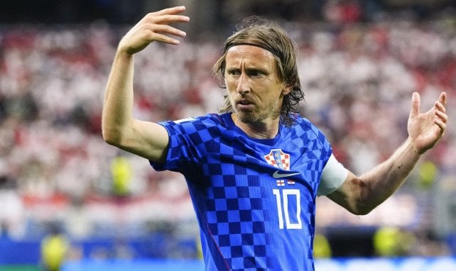 Giro radical con Luka Modric