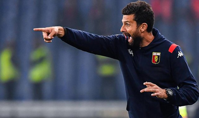 Thiago Motta en un partido entre Génova y Brescia
