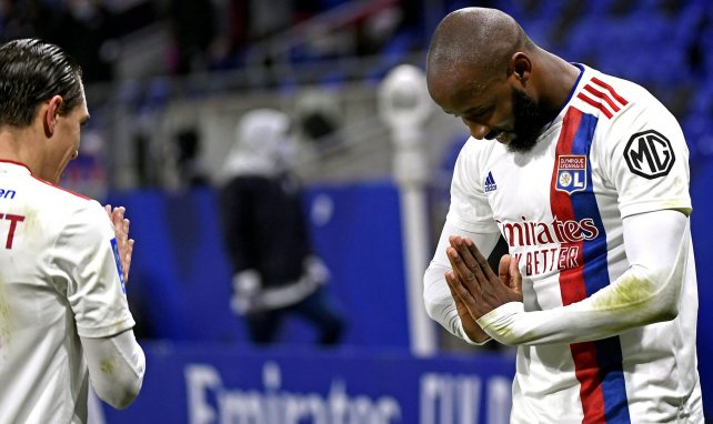 Moussa Dembélé celebra un gol ante el Niza