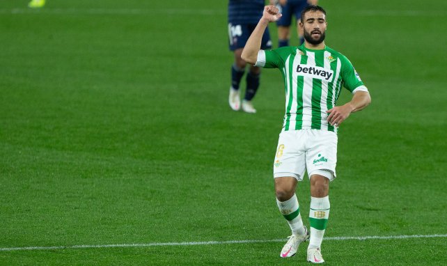 Nabil Fekir celebra un gol