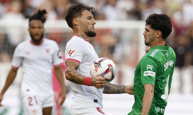 Italia llama a la puerta de Nemanja Gudelj