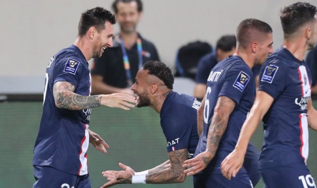 Lionel Messi y Neymar celebran un gol