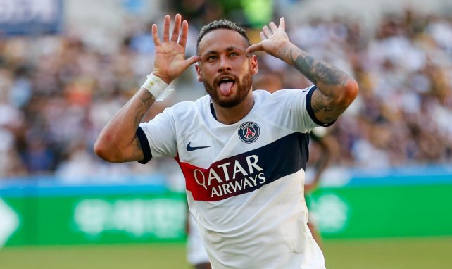 Neymar celebra con el Paris Saint-Germain