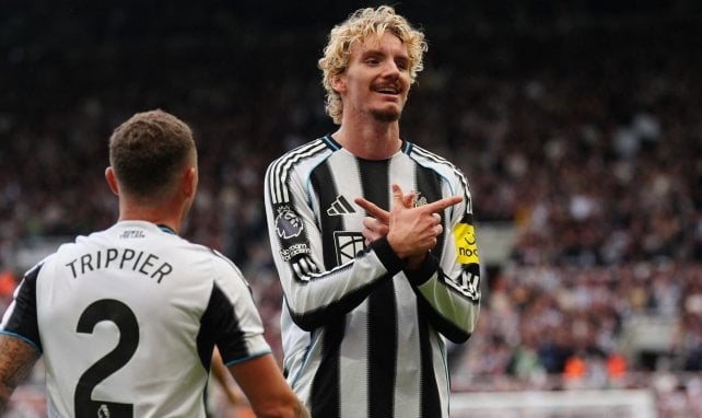 Nick Woltemade con el Newcastle